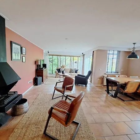 Present - Vakantiewoning